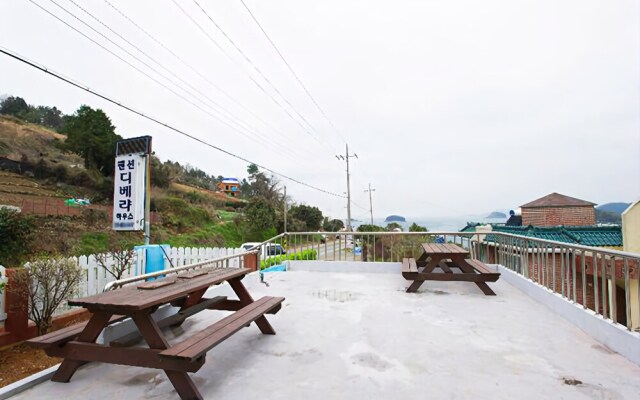 Tongyeong Tiberias Pension