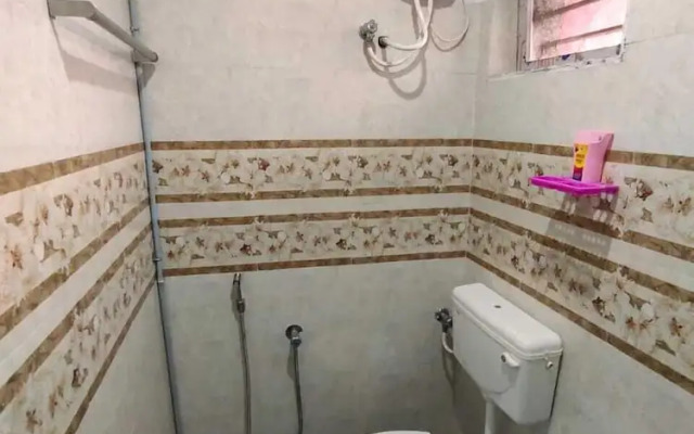 Sri Mahalakshmi Deluxe Lodge