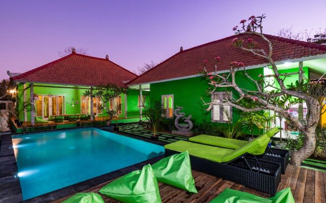 The Green Groves Hostel