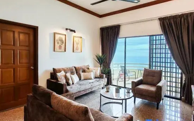 Seaview Condo@Regency Tanjung Tuan/10px/3BR