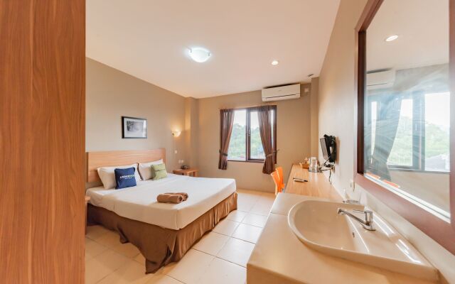RedDoorz Plus @ Hotel Ulin Samarinda
