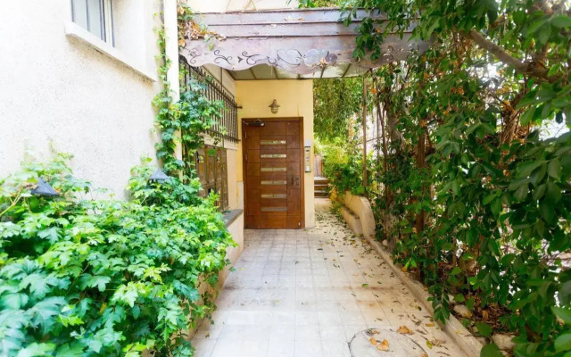 Yarden Deluxe Studio Suite