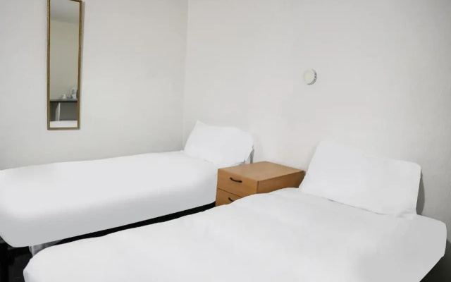 Hotel 346
