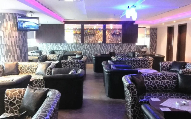 Gulf Rose Hotel
