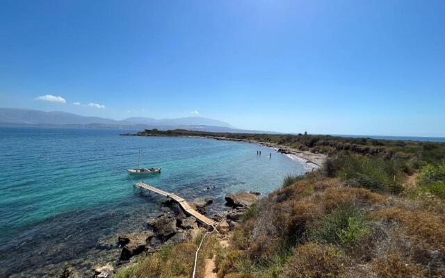 Apollonides Seafront Villa 2 “Melete”