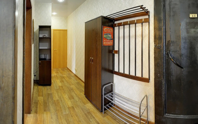Apartments on Karl Marx Avenue 17