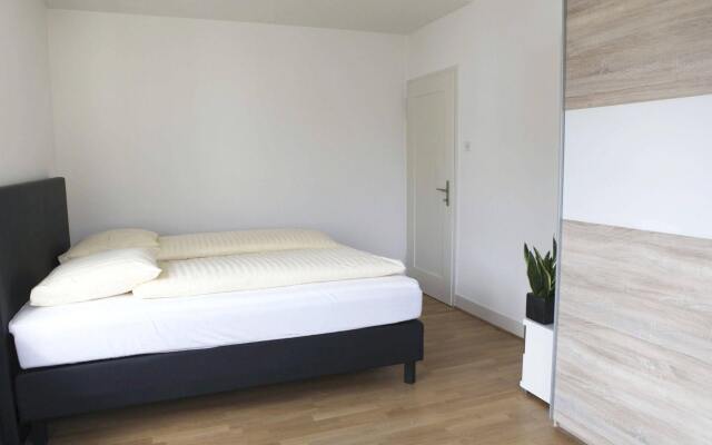 rent-a-home Bristenweg