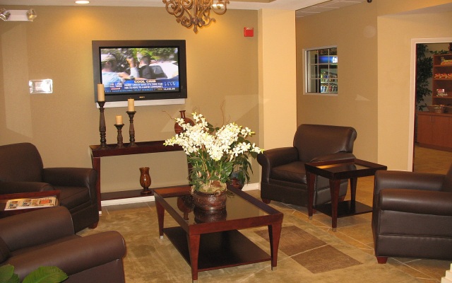 Candlewood Suites Clarksville, an IHG Hotel