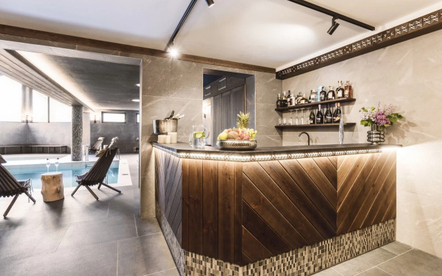 Arietes Marmont Resort