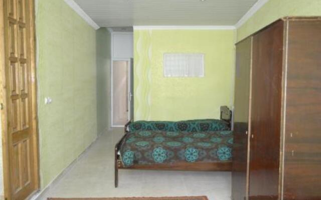 Manoni's Guest House