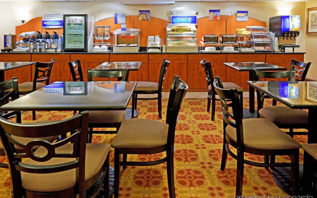 Holiday Inn Express Ramsey-Mahwah by IHG