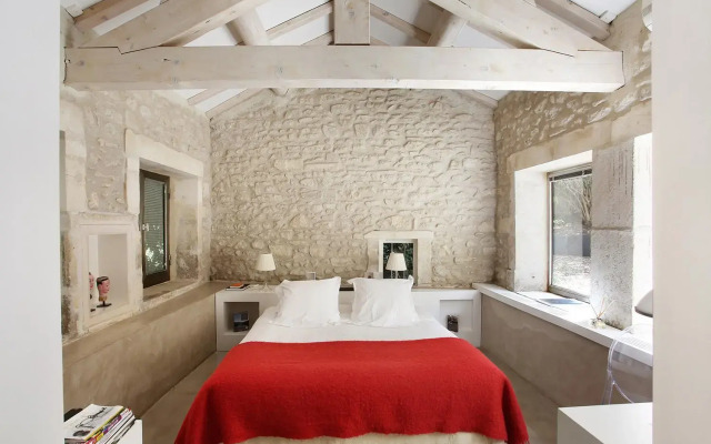 Hotel Château Des Alpilles