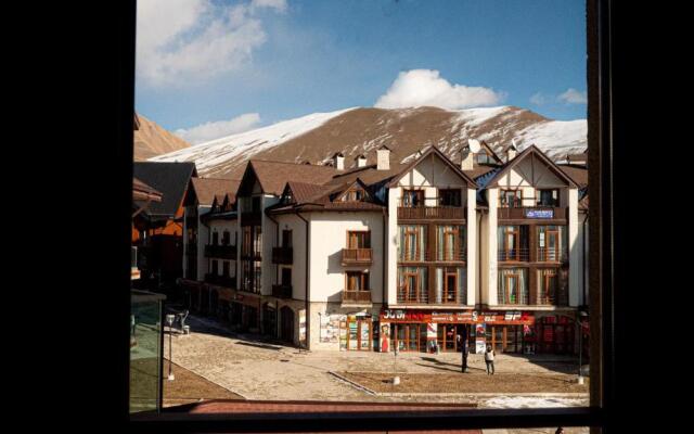 New Gudauri Block2 N320