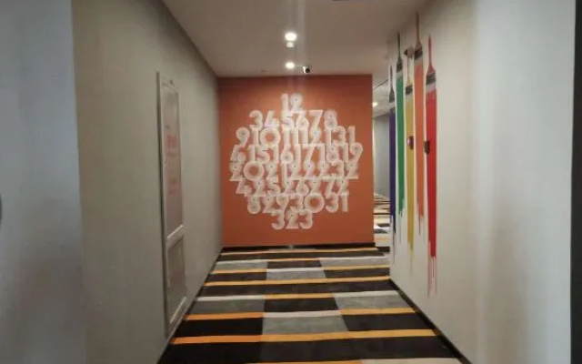 Zhengzhou Light Luxury Beiya Apartment – Hotel Rooms – Zhengzhou