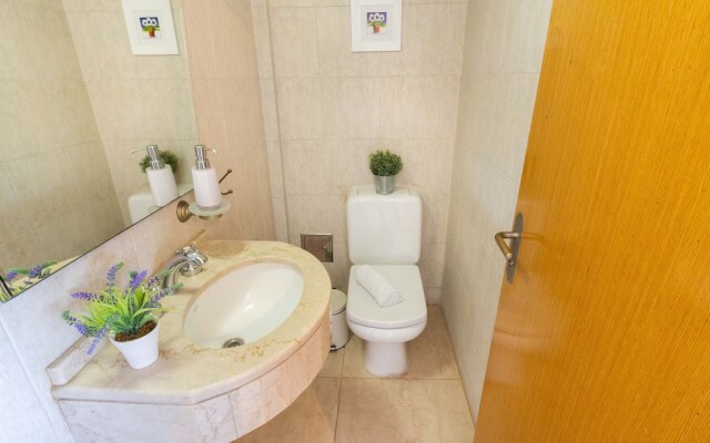 Luxury Loft Puerto Madero by BueHomes