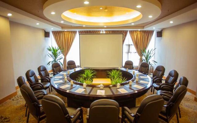 Universal House Hotel