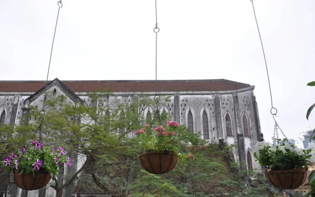 Cinnamon Cathedral Hotel