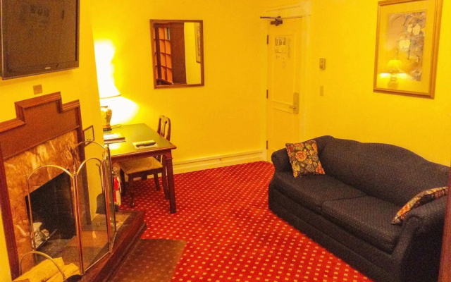 Bedford Regency Hotel