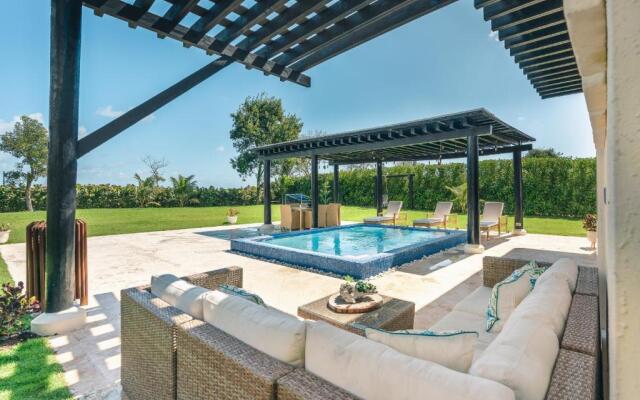 3BR Villa at Green Village AC1