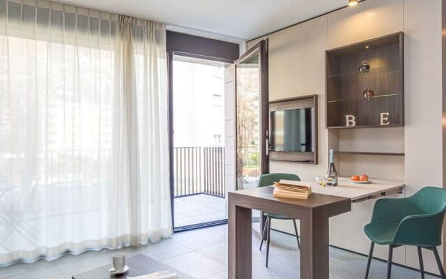 Icon H 307 Suite Micro-living