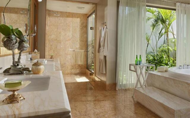 Mulia Villas