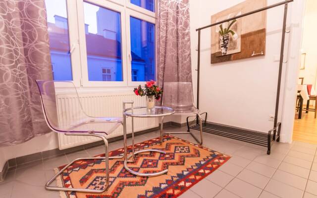 Urban Boutique Hotel