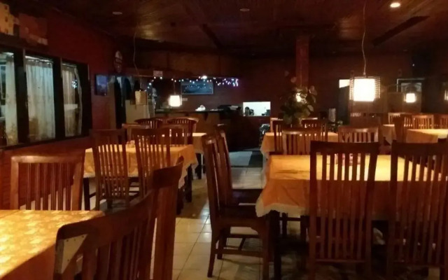 Cemara Indah Hotel
