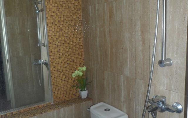 Apartment Kalibata City By Luxury Pro