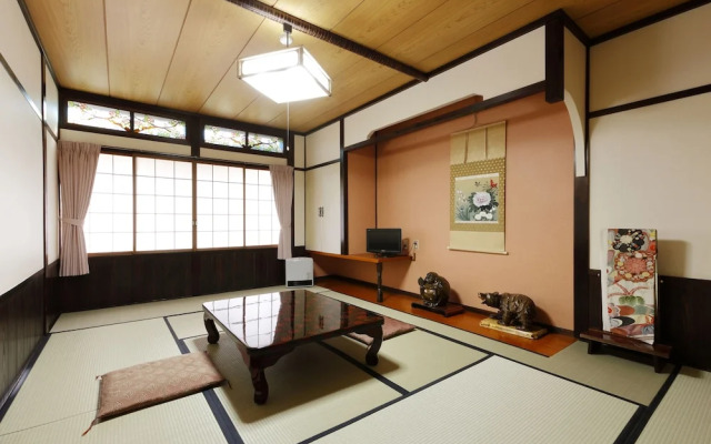 Kamiichinomachi Backpackers