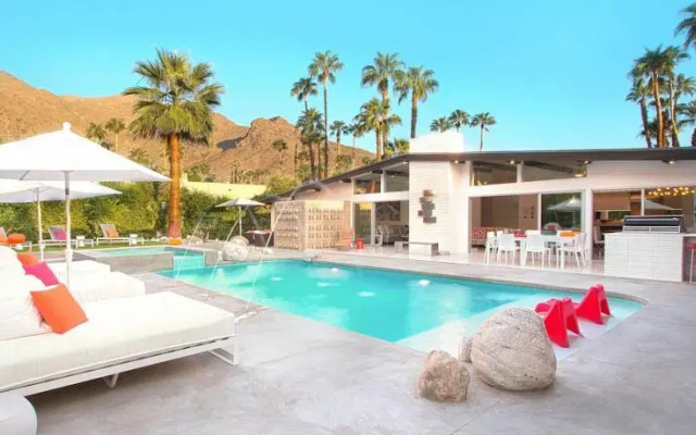 Mid-Century Luxury Estate