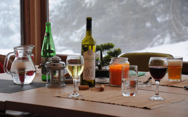 Suncani Breg - Studio 11