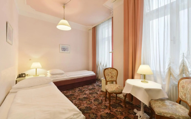 Hotel Pension Baronesse