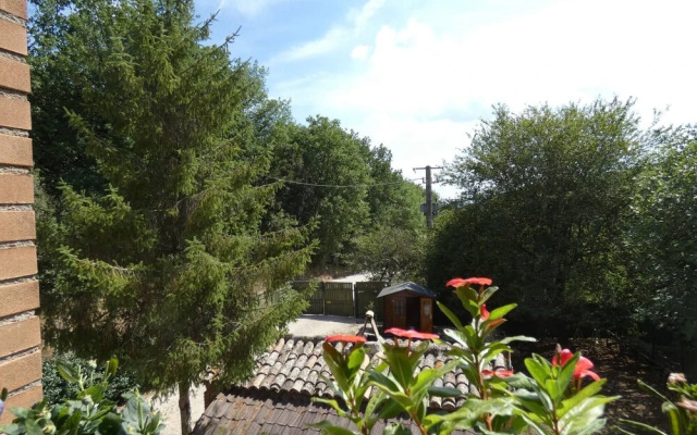 SCAPPO IN UMBRIA,Casale Vallenea