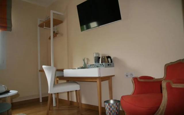 Les Suites Champenoises