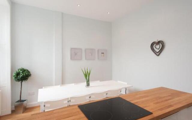The Ardmillan Residence No 1