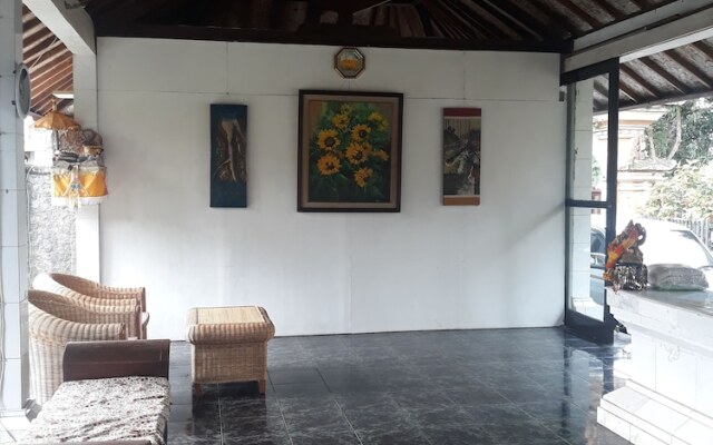 Ubud Sekembang Sari