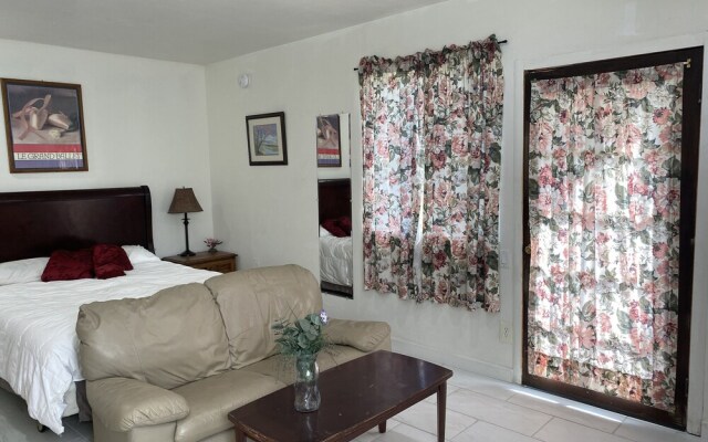 Comfy Private Unit in LA