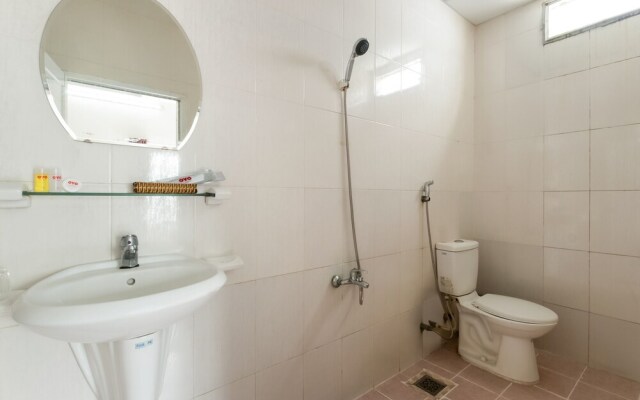 Oyo 390 Hoa Cat Hotel