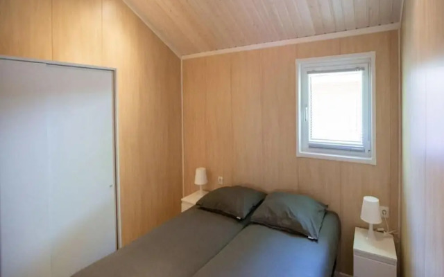 Lodge in Brabant With Cozy Covered Terrace