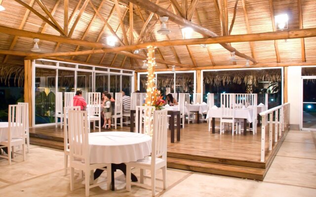 Seis Playas Hotel