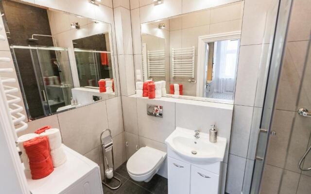 Vintage Podzamcze Apartment