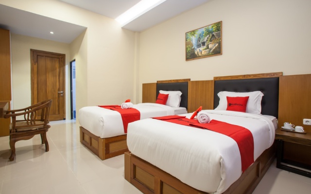 RedDoorz Premium @ Jalan Cengkeh