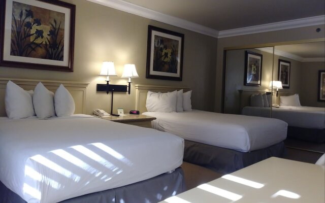 Indian Wells Resort Hotel