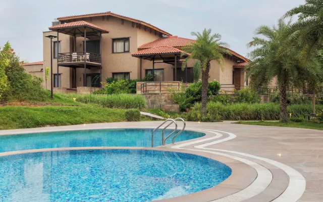 Aamaghati Wildlife Resort