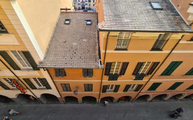 Casetta in Centro, a Chiavari, by Cinqueterrecoast