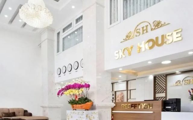 Skyhouse Hotel