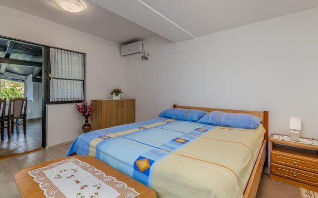 Amazing Home in Zupanje With Wifi and 1 Bedrooms