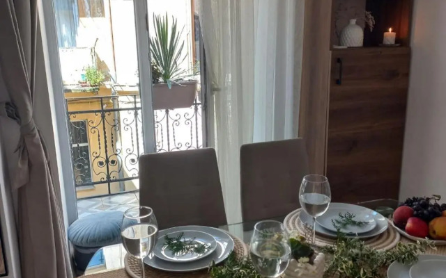 Fiesta Apartment on Franka 2BR-6P