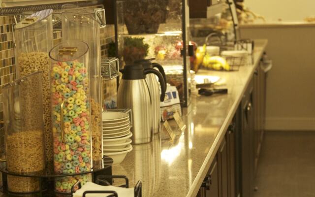 The Marcum Hotel & Conference Center