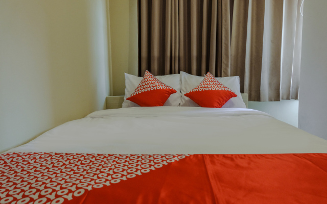 OYO 1342 Uniga Malang Family Residence